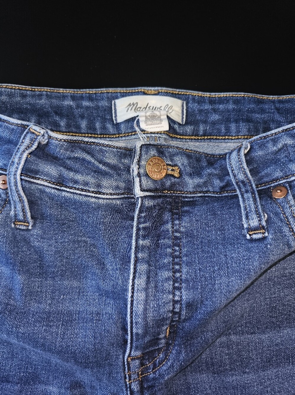 Madewell Petite Curvy Kick Out Crop Jeans - Picture 6 of 9